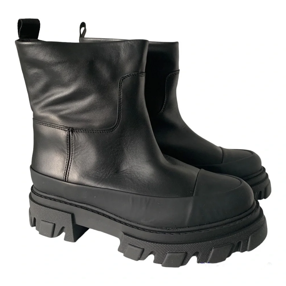 GANNI Black Leather Tubular Boots - size IT40 (10) - Picture 2 of 7